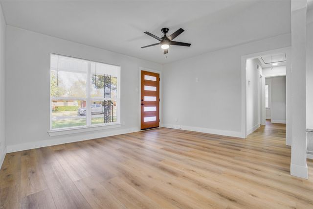 1730 Buena Vista Street, Mesquite, TX 75149