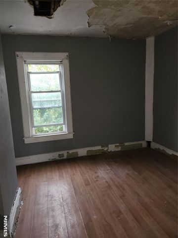 31 Highland Avenue, Passaic, NJ 07055