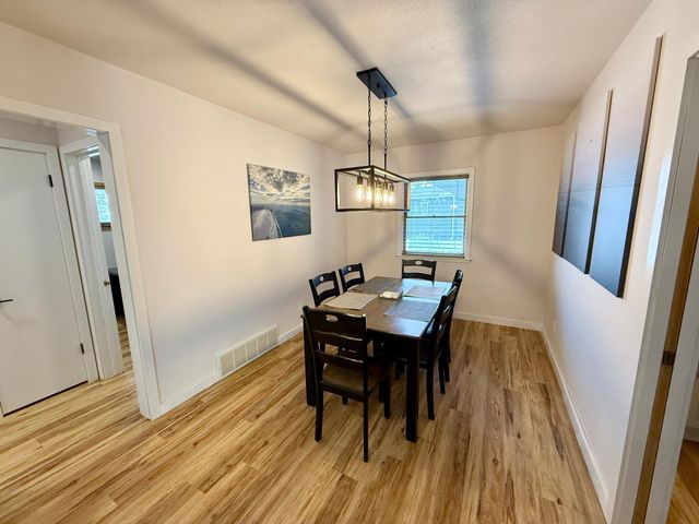 551 6th Street NE, Valley City, ND 58072