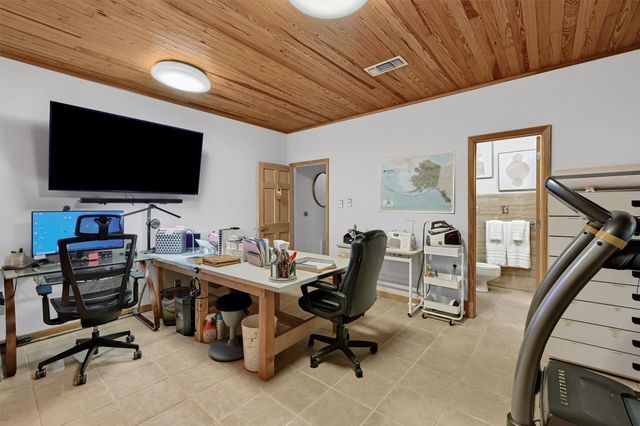 4034 Farm To Market 2645, Savoy, TX 75479