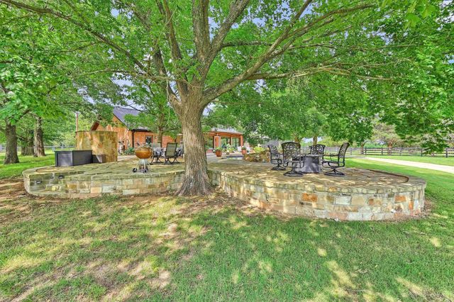 4034 Farm To Market 2645, Savoy, TX 75479