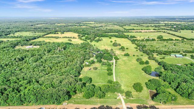 4034 Farm To Market 2645, Savoy, TX 75479