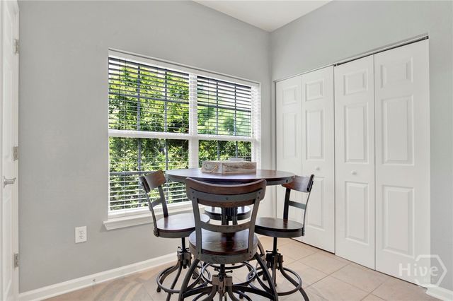 1735 Whitemarsh Way, Savannah, GA 31410