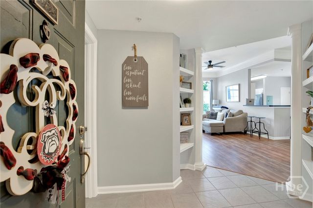 1735 Whitemarsh Way, Savannah, GA 31410