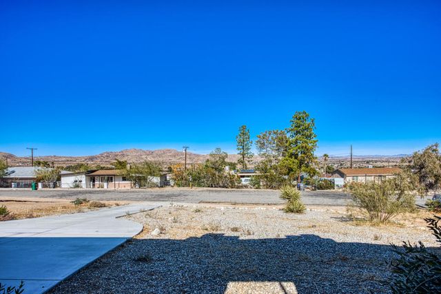 61619 Granada Drive, Joshua Tree, CA 92252