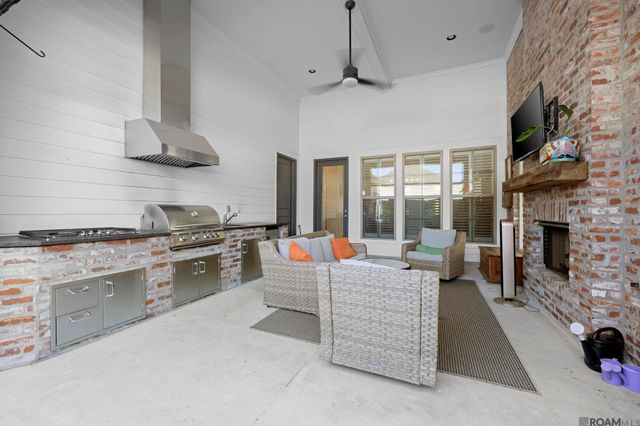 4955 Parkside Way, Gonzales, LA 70737