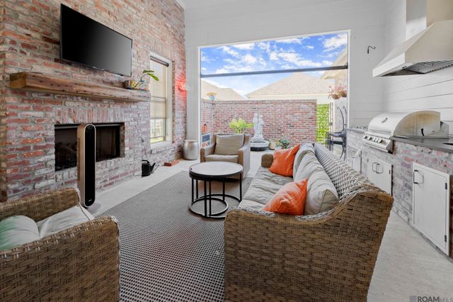 4955 Parkside Way, Gonzales, LA 70737