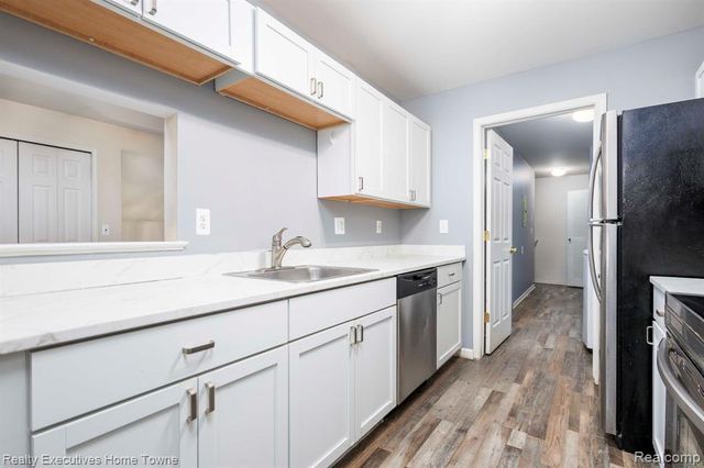 4289 Berkshire Drive, Sterling Heights, MI 48314