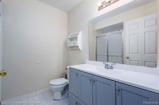 4289 Berkshire Drive, Sterling Heights, MI 48314