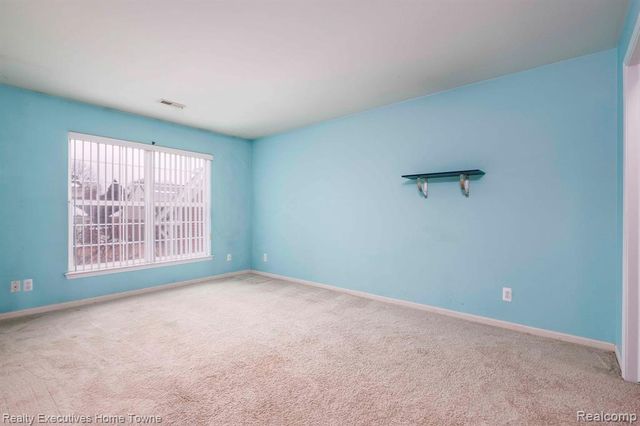 4289 Berkshire Drive, Sterling Heights, MI 48314