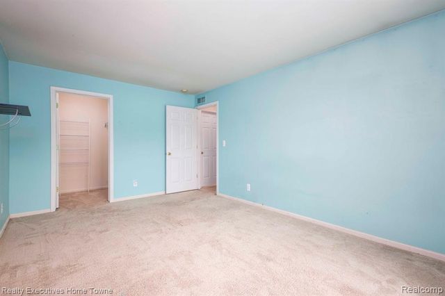 4289 Berkshire Drive, Sterling Heights, MI 48314