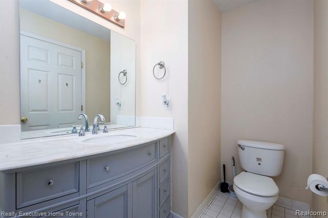 4289 Berkshire Drive, Sterling Heights, MI 48314