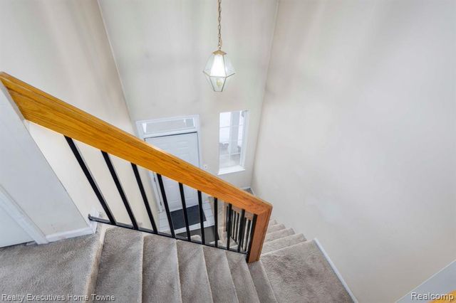 4289 Berkshire Drive, Sterling Heights, MI 48314