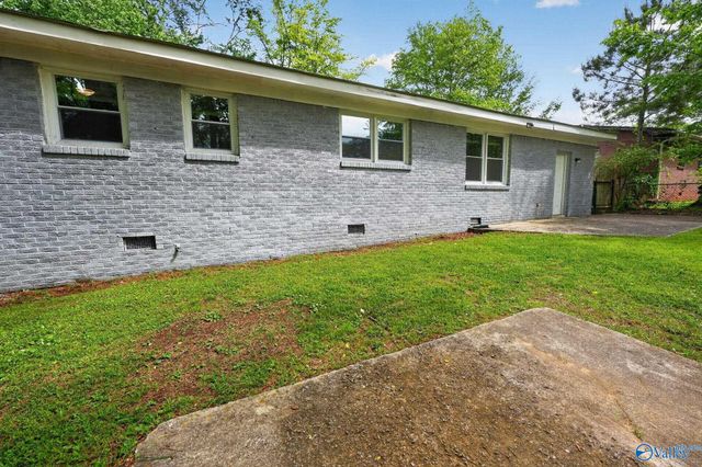 4805 Doyce Lane NW, Huntsville, AL 35810