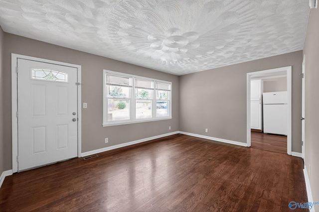 4805 Doyce Lane NW, Huntsville, AL 35810