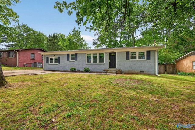 4805 Doyce Lane NW, Huntsville, AL 35810