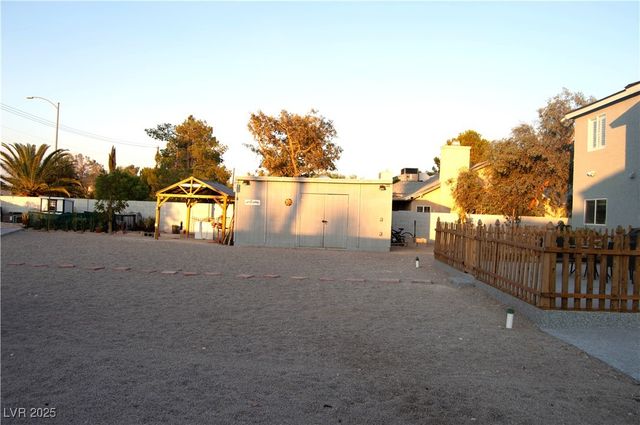 4702 Steeplechase Avenue, North Las Vegas, NV 89031