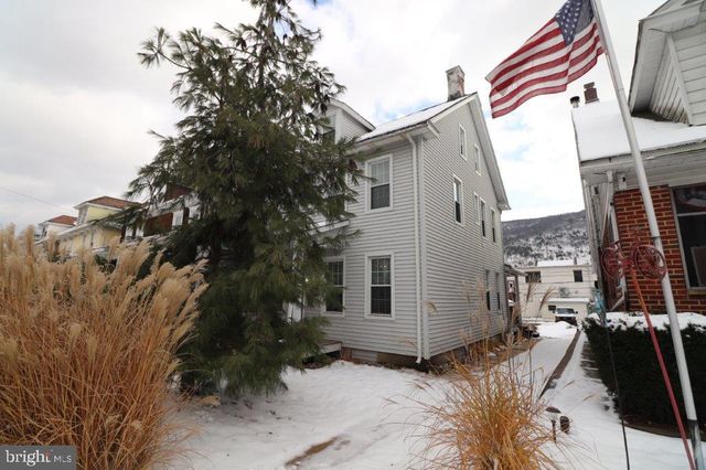 464 FRANKLIN AVE, Palmerton, PA 18071