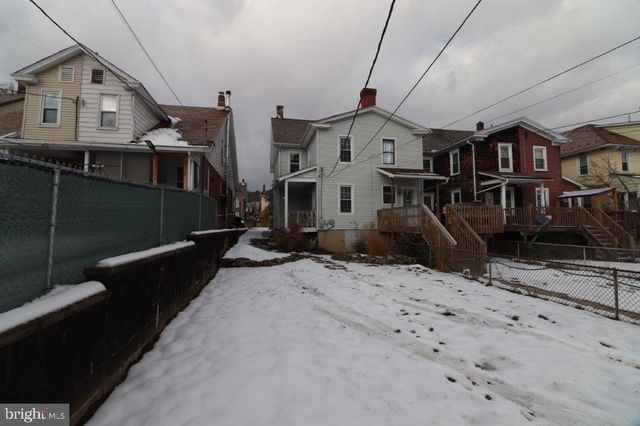 464 FRANKLIN AVE, Palmerton, PA 18071