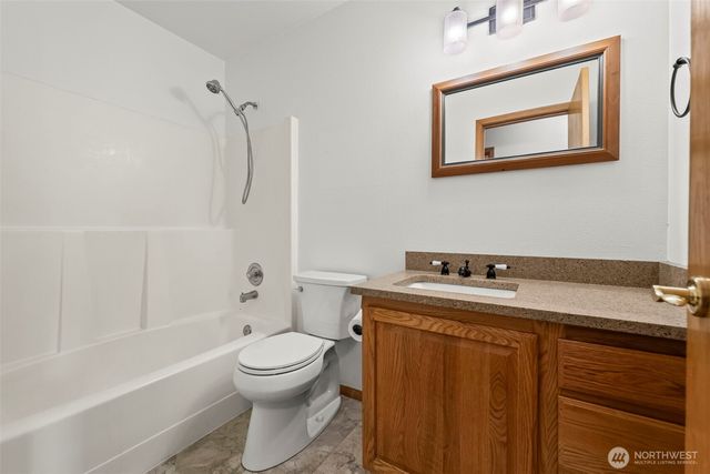 9117 336th Street S, Roy, WA 98580