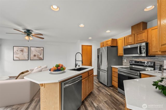 9117 336th Street S, Roy, WA 98580