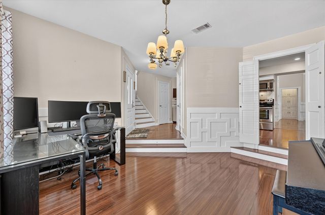 1524 High Crest Court, Irving, TX 75061
