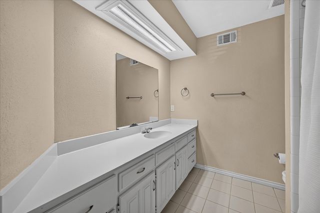 1524 High Crest Court, Irving, TX 75061