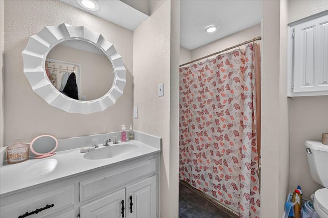 1524 High Crest Court, Irving, TX 75061