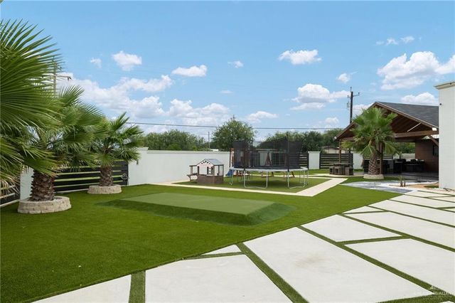 7324 W Mile 6 Road, Mission, TX 78574