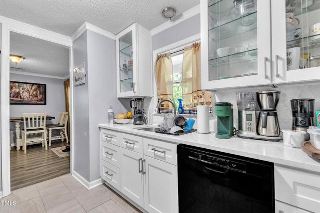 114 Drummond Place, Cary, NC 27511