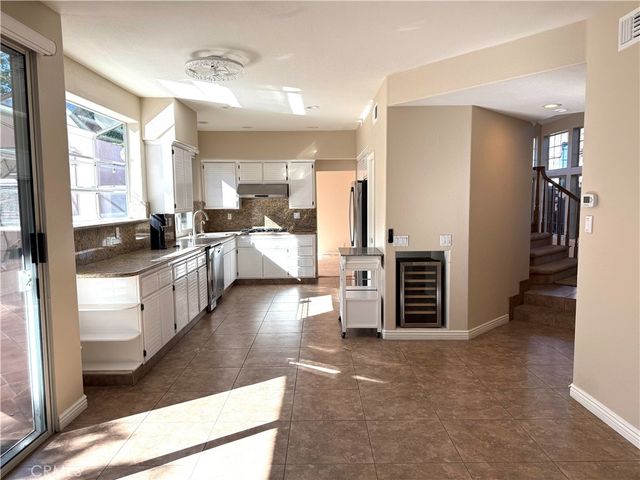 1053 Regatta, Costa Mesa, CA 92627