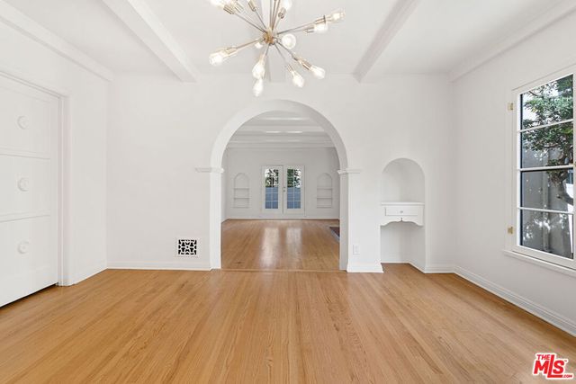 7972 Blackburn Avenue, Los Angeles, CA 90048