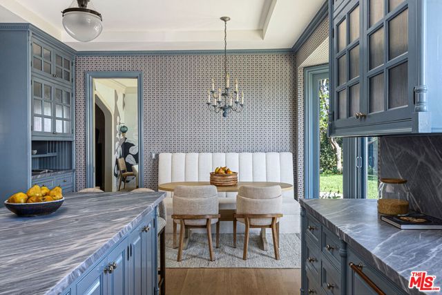 644 Amalfi Drive, Pacific Palisades, CA 90272