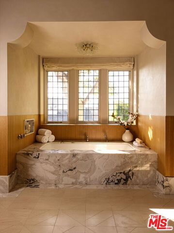 644 Amalfi Drive, Pacific Palisades, CA 90272