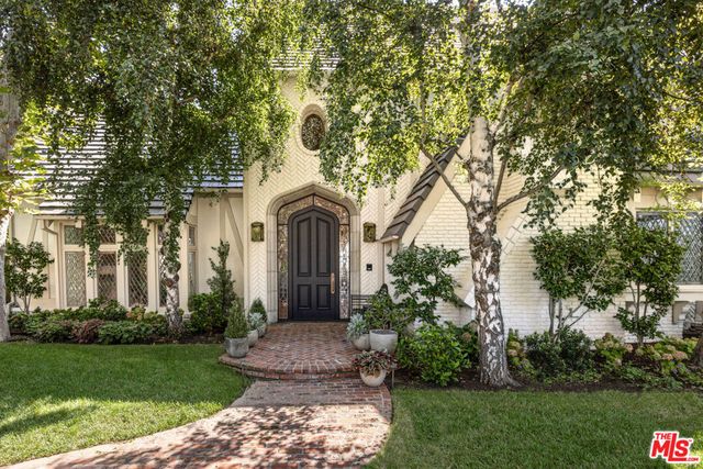 644 Amalfi Drive, Pacific Palisades, CA 90272