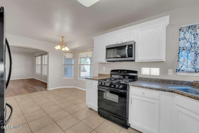 12517 Paseo Rae Avenue, El Paso, TX 79928