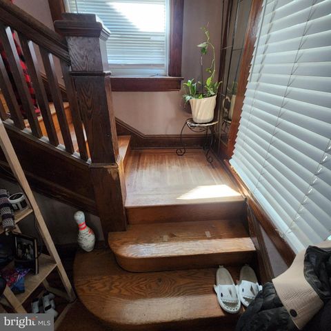 932 WAYNE AVE, York, PA 17403