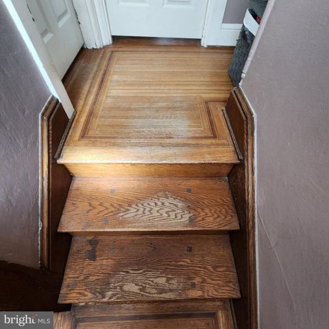 932 WAYNE AVE, York, PA 17403