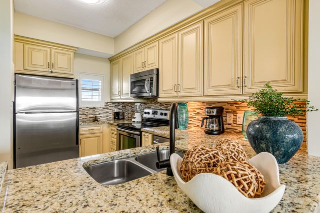 515 Tops'L Beach Boulevard 1006, Miramar Beach, FL 32550