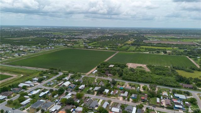 1917 S Victoria Road, Donna, TX 78537