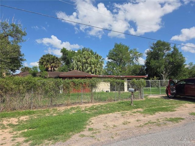 1917 S Victoria Road, Donna, TX 78537