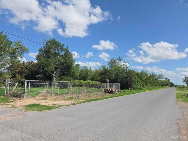 1917 S Victoria Road, Donna, TX 78537