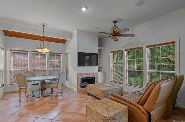 18313 Cedar Line Dr, Baton Rouge, LA 70817