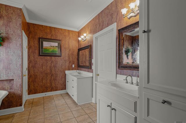 18313 Cedar Line Dr, Baton Rouge, LA 70817