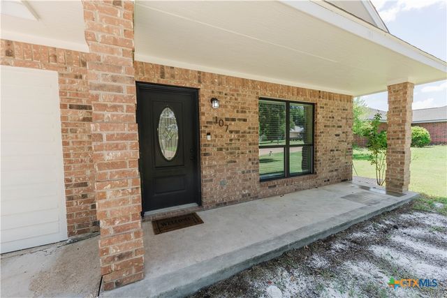 107 Silver Fox, Waco, TX 76705