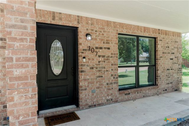 107 Silver Fox, Waco, TX 76705