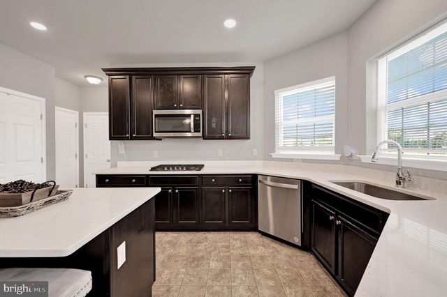 67 WAVYLEAF DR, Smyrna, DE 19977