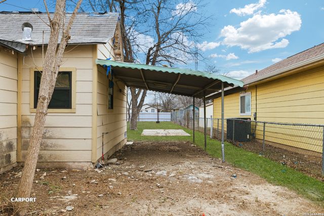 134 Rosebud, San Antonio, TX 78221