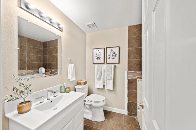 4421 Bacall Ct, Antelope, CA 95843