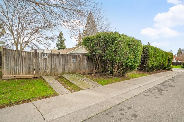 4421 Bacall Ct, Antelope, CA 95843